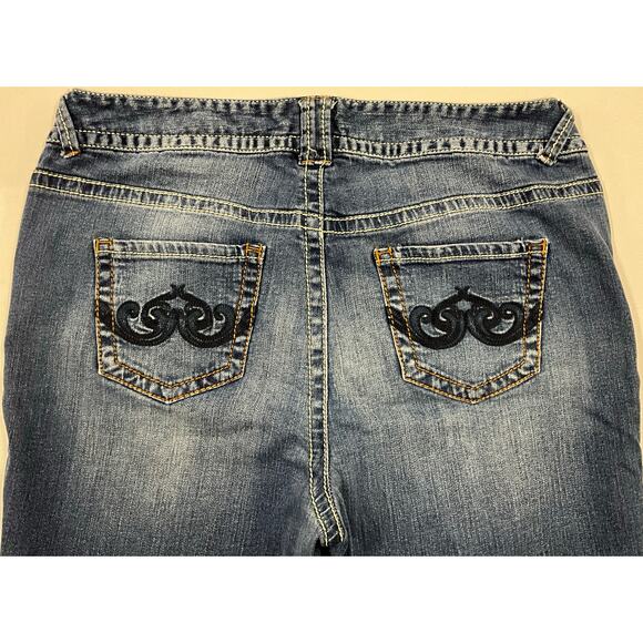 Women's Size 18 Lane Bryan Boot Leg Medium Wash Back Pocket Embroidery Stretch - Picture 5 of 7